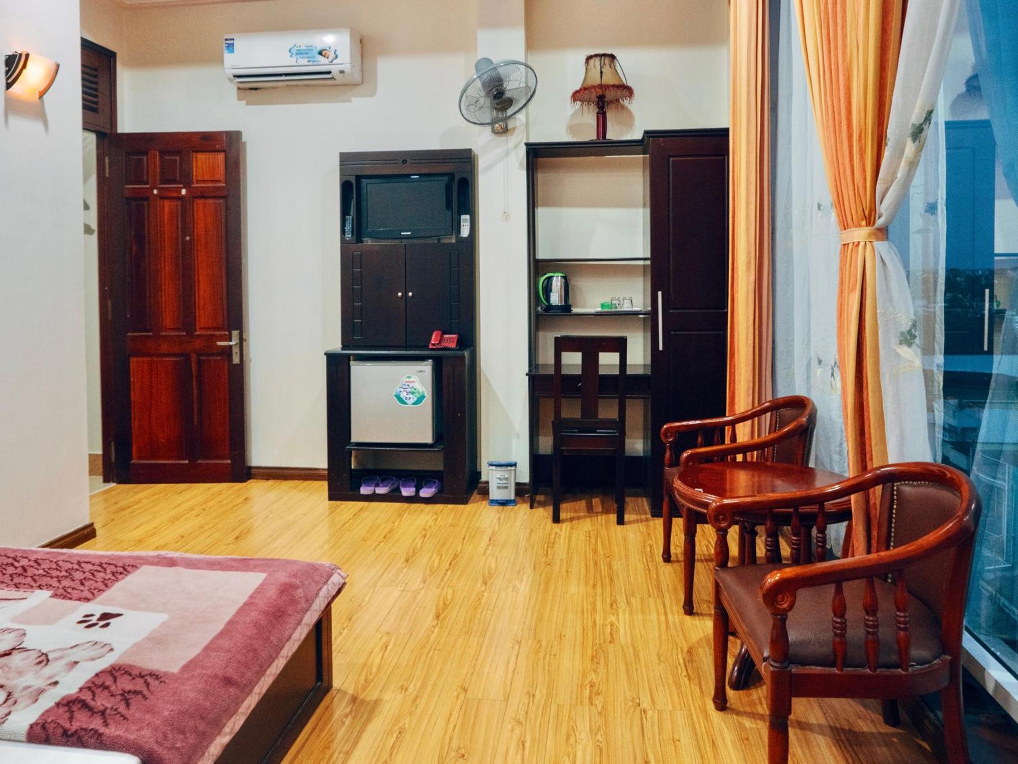 Huynh Gia Bao Hotel Bảo Lộc Extérieur photo